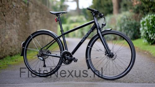 Genesis Skyline 30 beoordelingen en specificaties